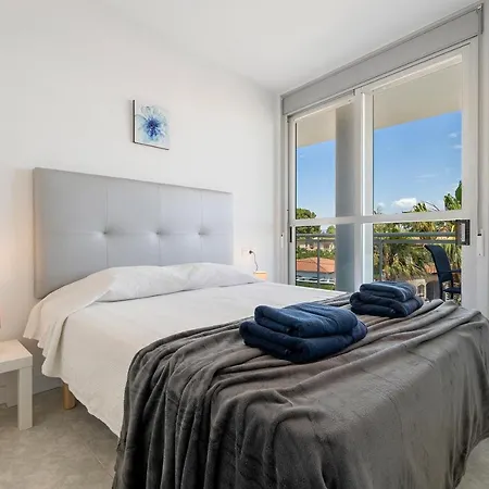 Hauzify I Blue Riviera Miami Playa